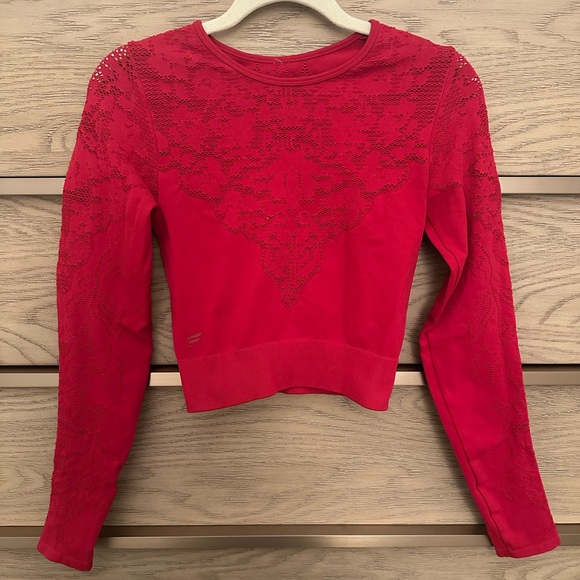 Fabletics Tops - Fabletics Stretchy Long Sleeves Women's workout Top
